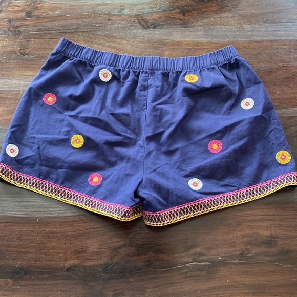 Madewell embroidered floral pull on shorts, elastic waist, pockets - Picture 6 of 6